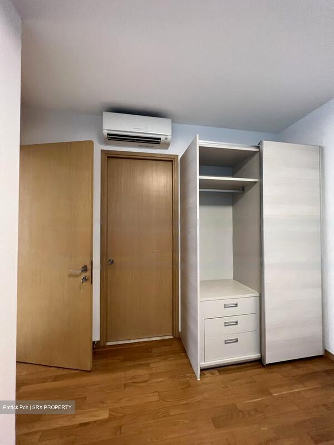 6 Derbyshire (D11), Condominium #472949281